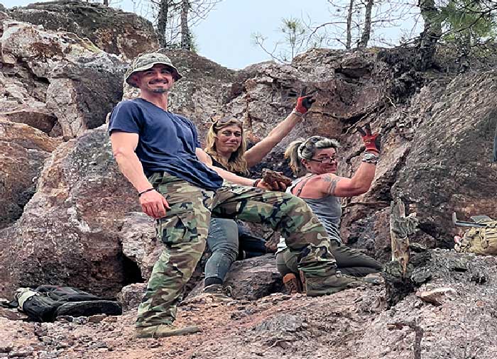 East Coast Gem & Mineral Society Field Trips